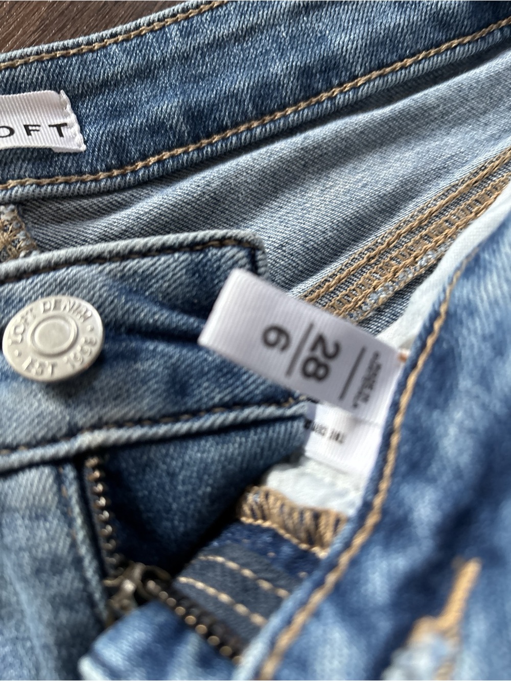 LOFT Distressed Light Blue Denim Skinny Jeans - Picture 3 of 4
